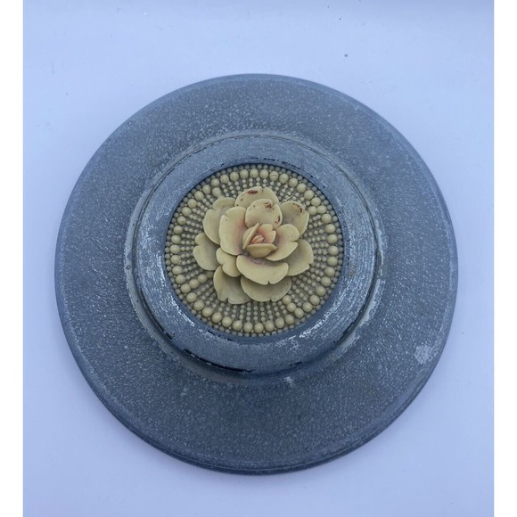 Vintage Music Box Aluminum Metal Powder Trinket Vanity Floral Top Used - Picture 8 of 13